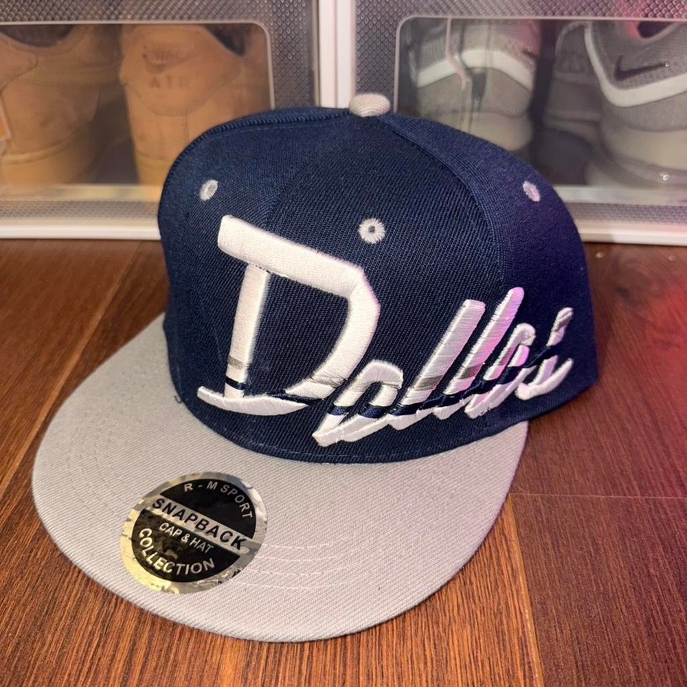 Dallas navy snapback hat